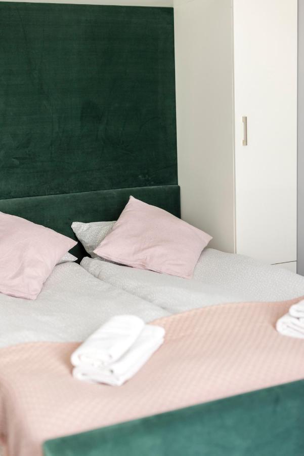 Apartamenty Stare Zoo Zajezdnia Poznaň Exteriér fotografie